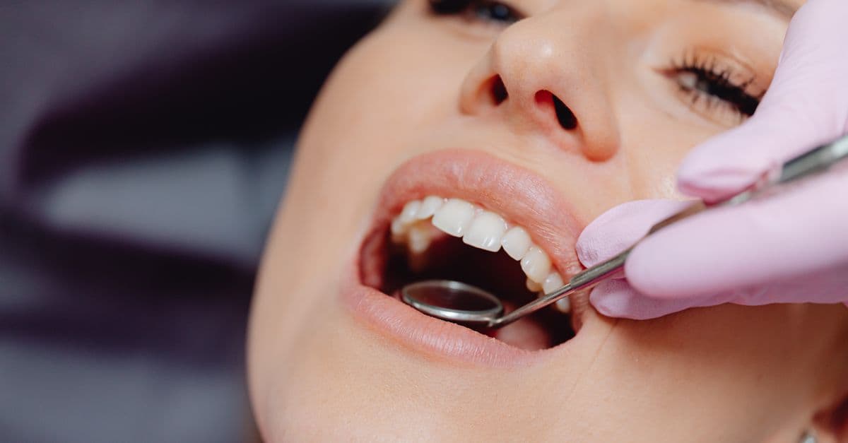Diş Eti Hastalığı Tedavisi — Clinic Mery, Istanbul