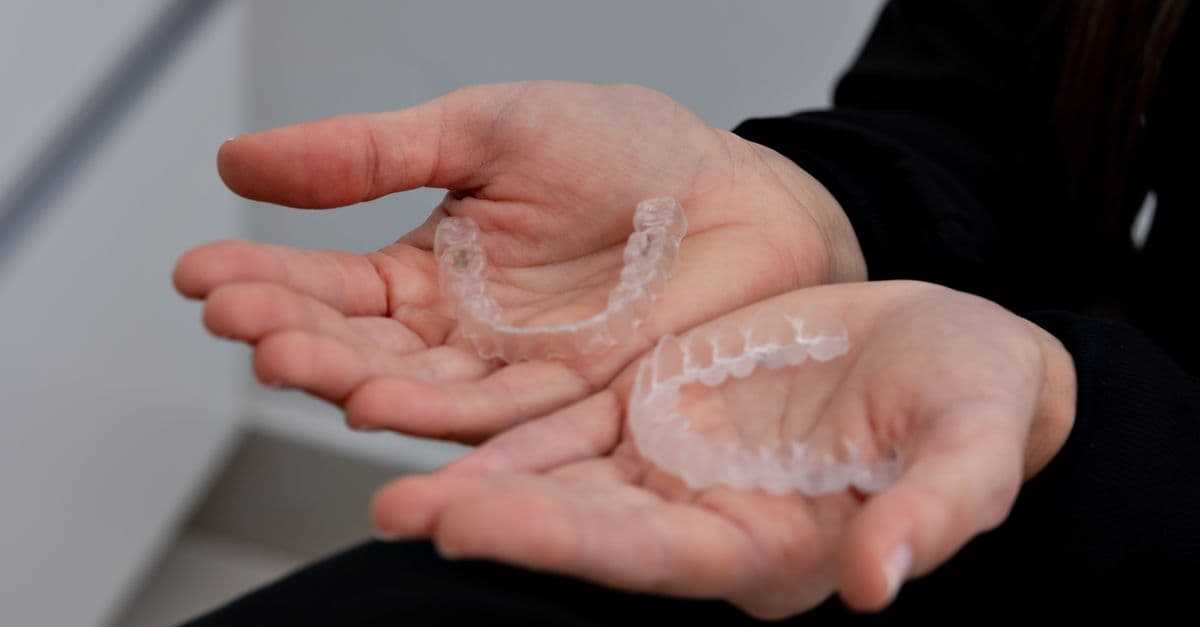 Invisalign ve Şeffaf Plak — Clinic Mery, Istanbul