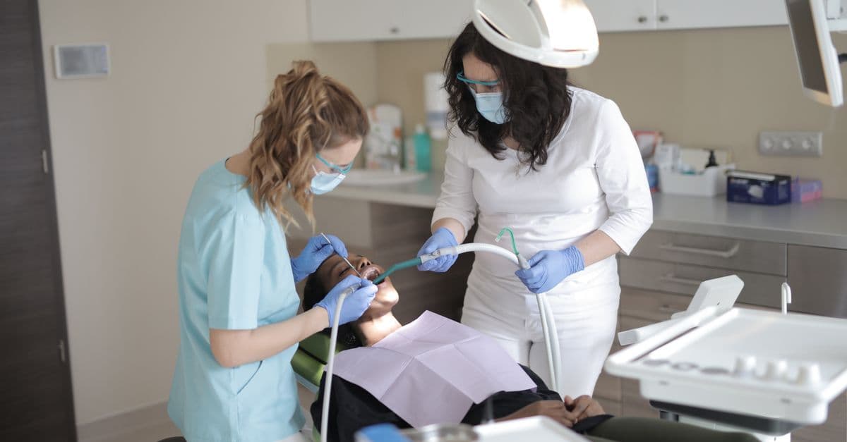 Diş Çekimi — Clinic Mery, Istanbul