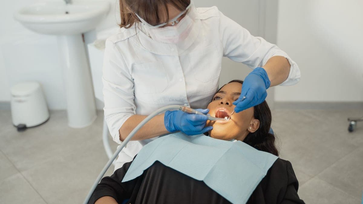 ¿Las Carillas Dañan los Dientes? La Verdad Sobre el Tallado